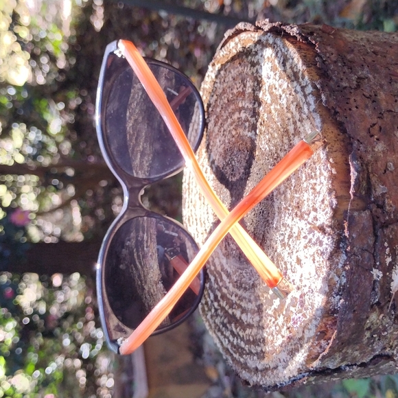 🦋🏵️🦋Sunnies - Picture 3 of 8